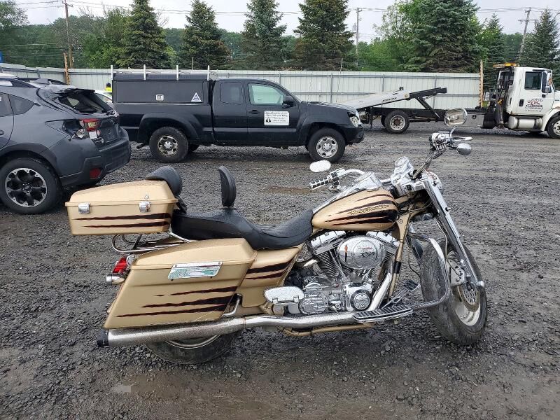 2003 HARLEY DAVIDSON CVO Road King 2
