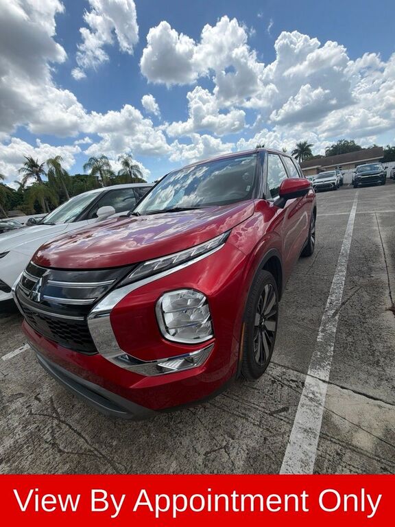 2025 MITSUBISHI Outlander