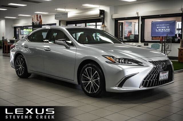 2024 LEXUS ES