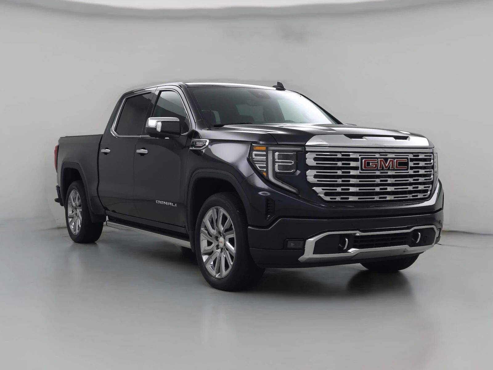2023 GMC Sierra