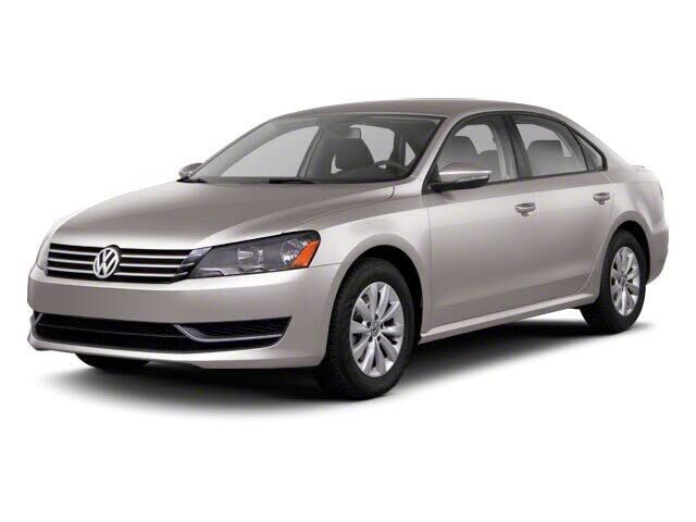 2012 VOLKSWAGEN Passat