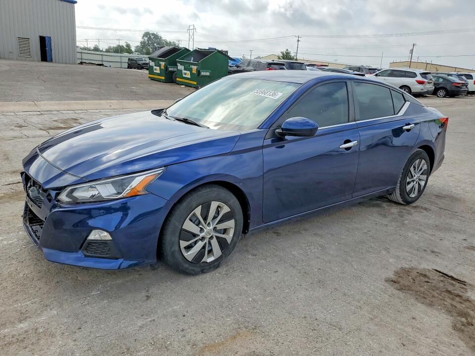 2020 NISSAN Altima