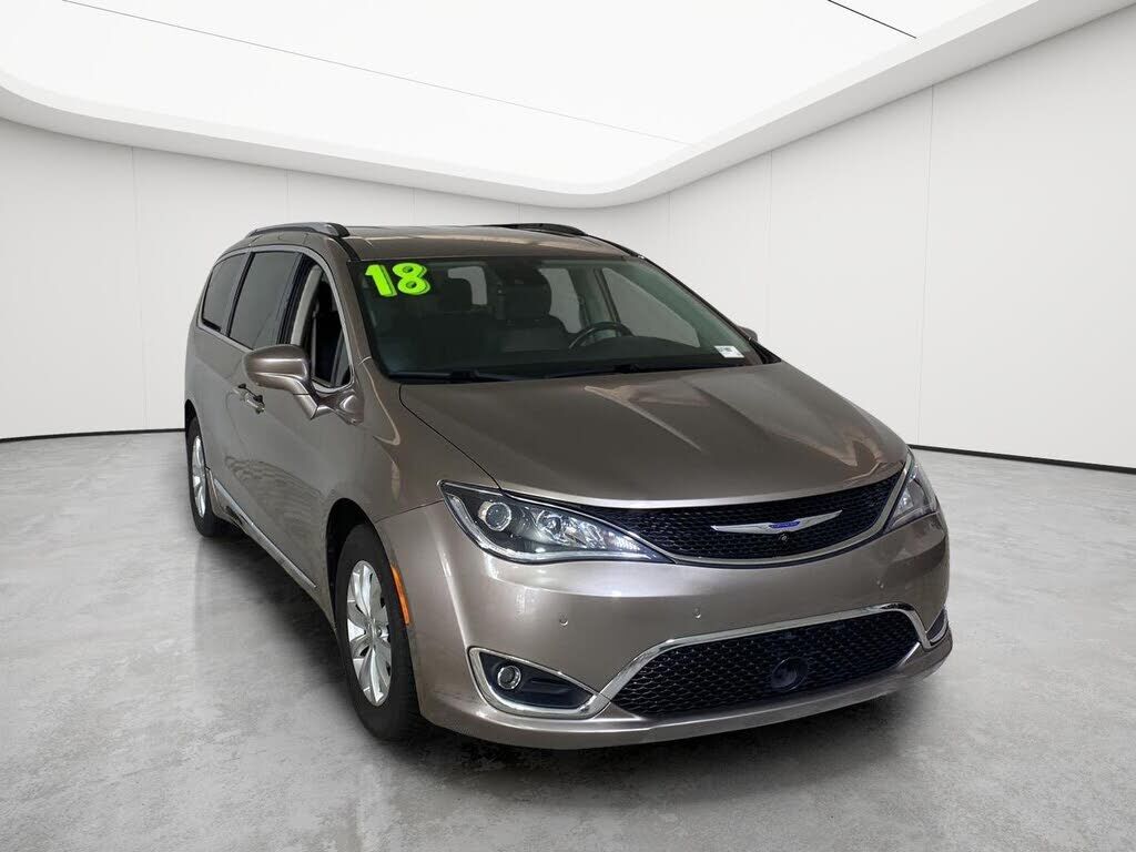 2018 CHRYSLER Pacifica