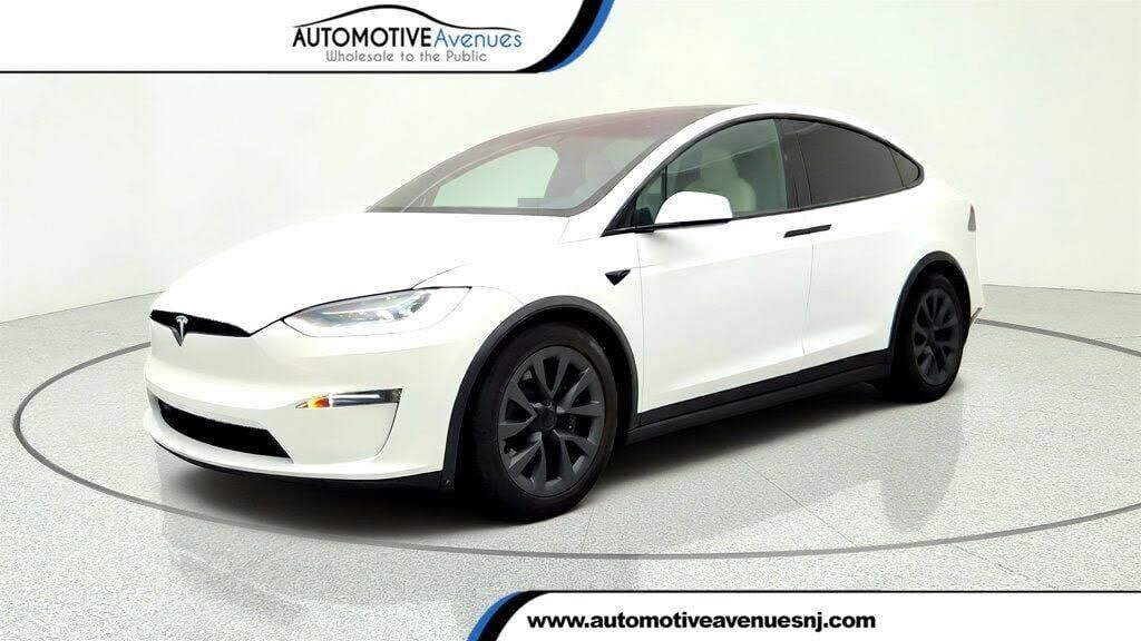 2023 TESLA Model X