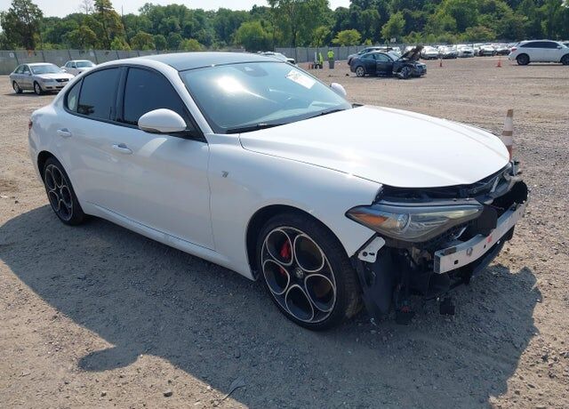 2022 ALFA ROMEO Giulia