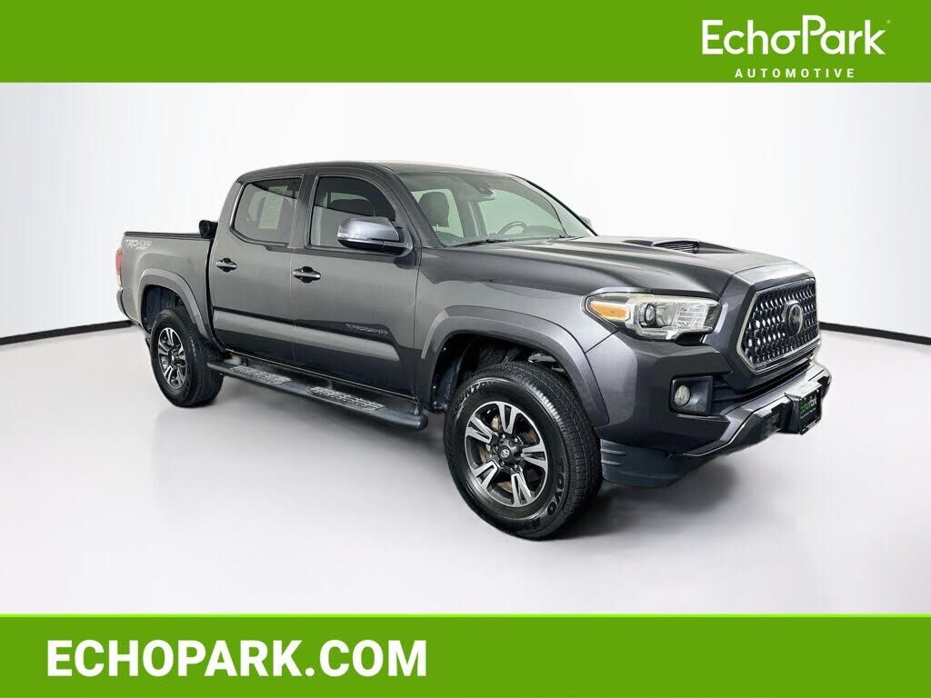 2019 TOYOTA Tacoma