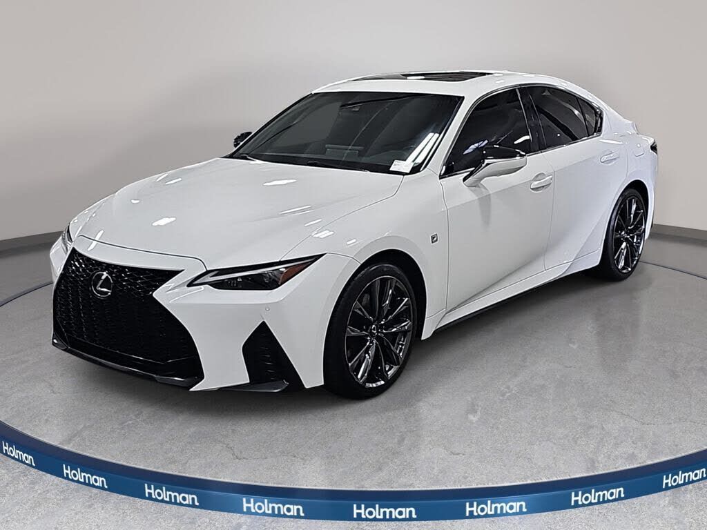 2021 LEXUS IS