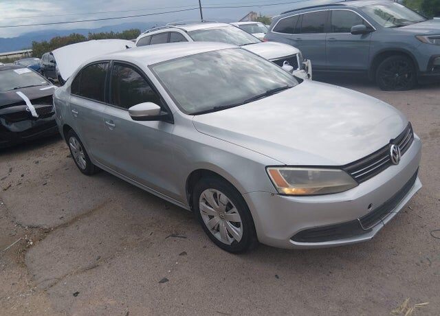 2014 VOLKSWAGEN Jetta