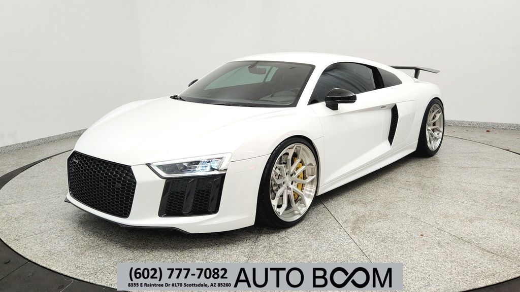 2018 AUDI R8