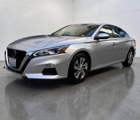 2020 NISSAN Altima