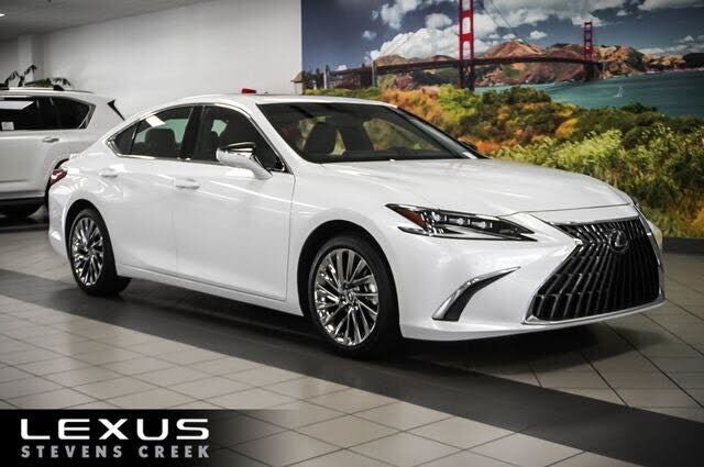 2025 LEXUS ES
