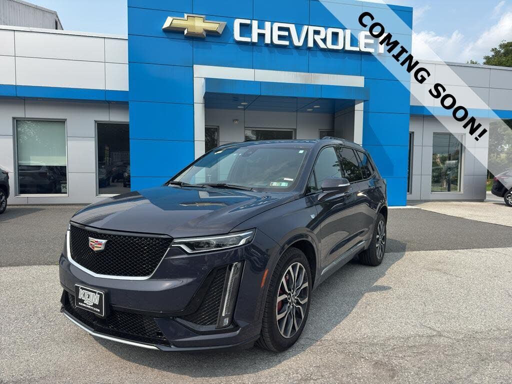 2025 CADILLAC XT6