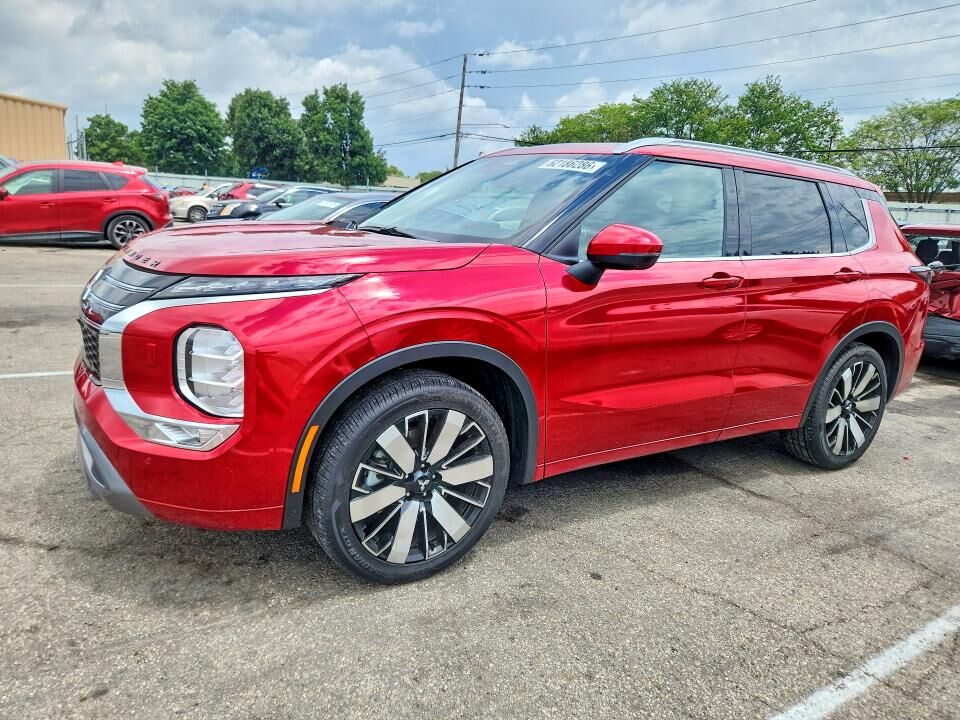 2026 MITSUBISHI Outlander