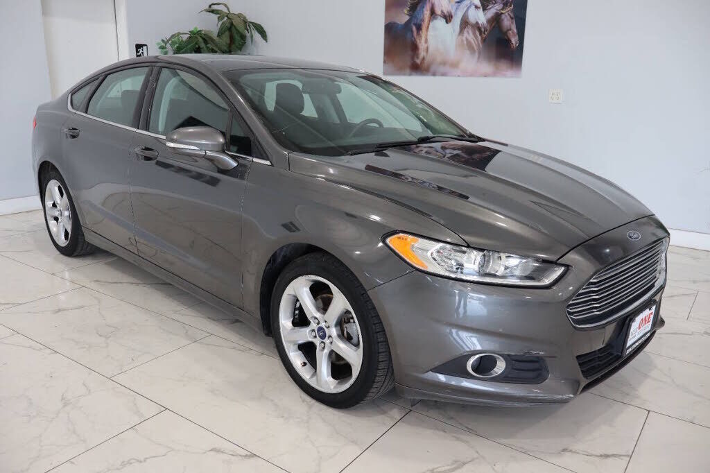 2016 FORD Fusion