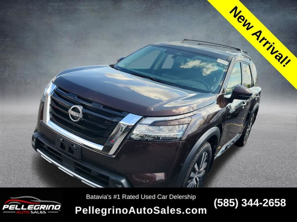 2022 NISSAN Pathfinder