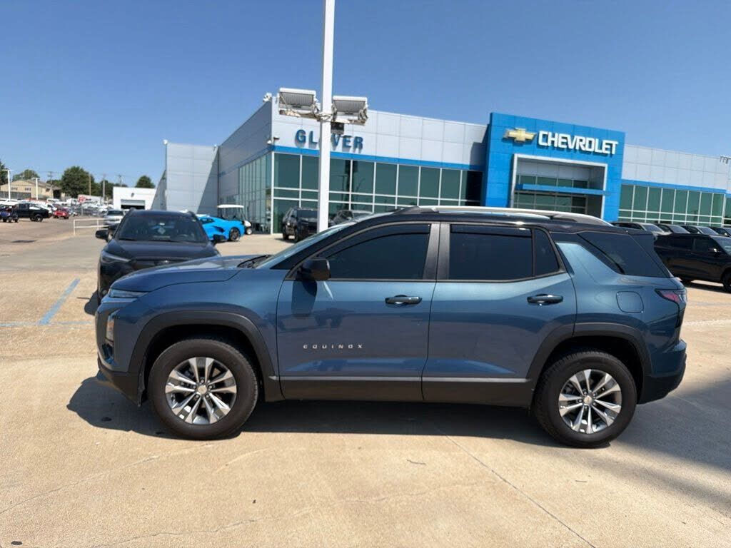 2025 CHEVROLET Equinox