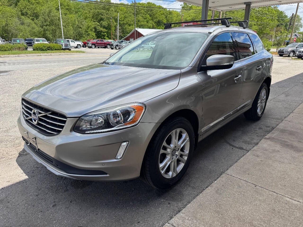 2016 VOLVO XC60