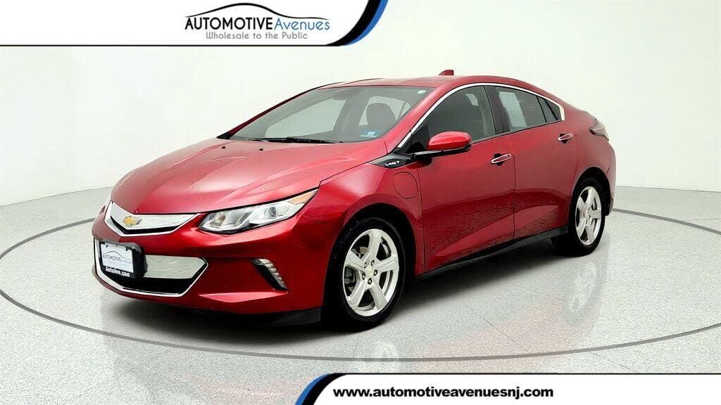 2018 CHEVROLET Volt