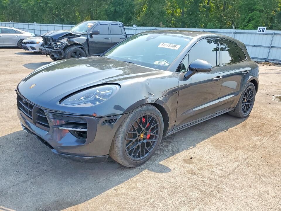 2021 PORSCHE Macan
