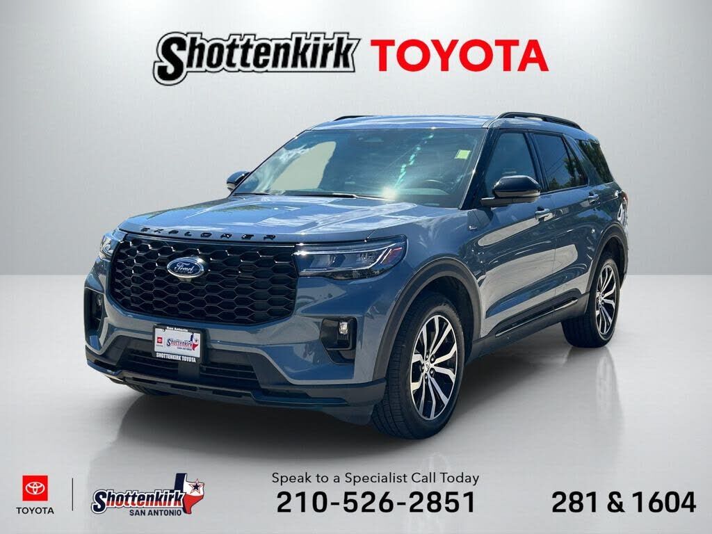 2025 FORD Explorer
