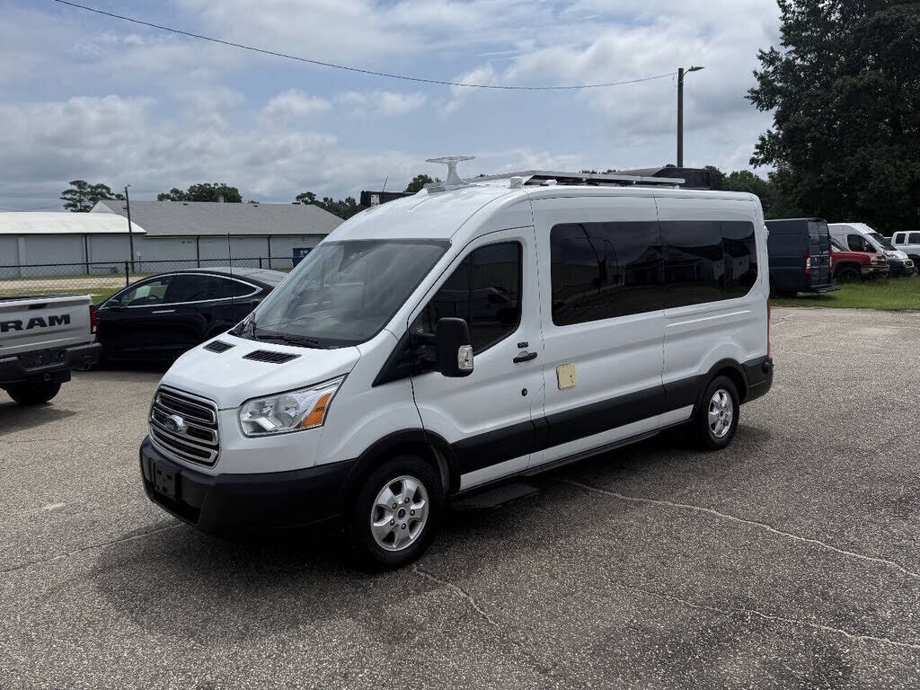 2019 FORD Transit