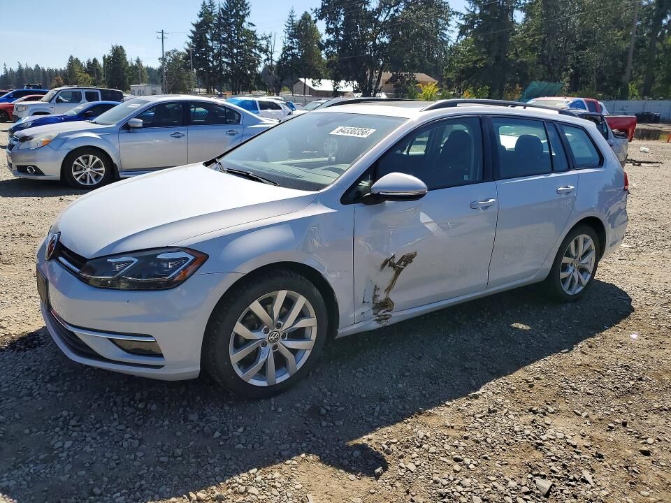 2019 VOLKSWAGEN Golf SportWagen
