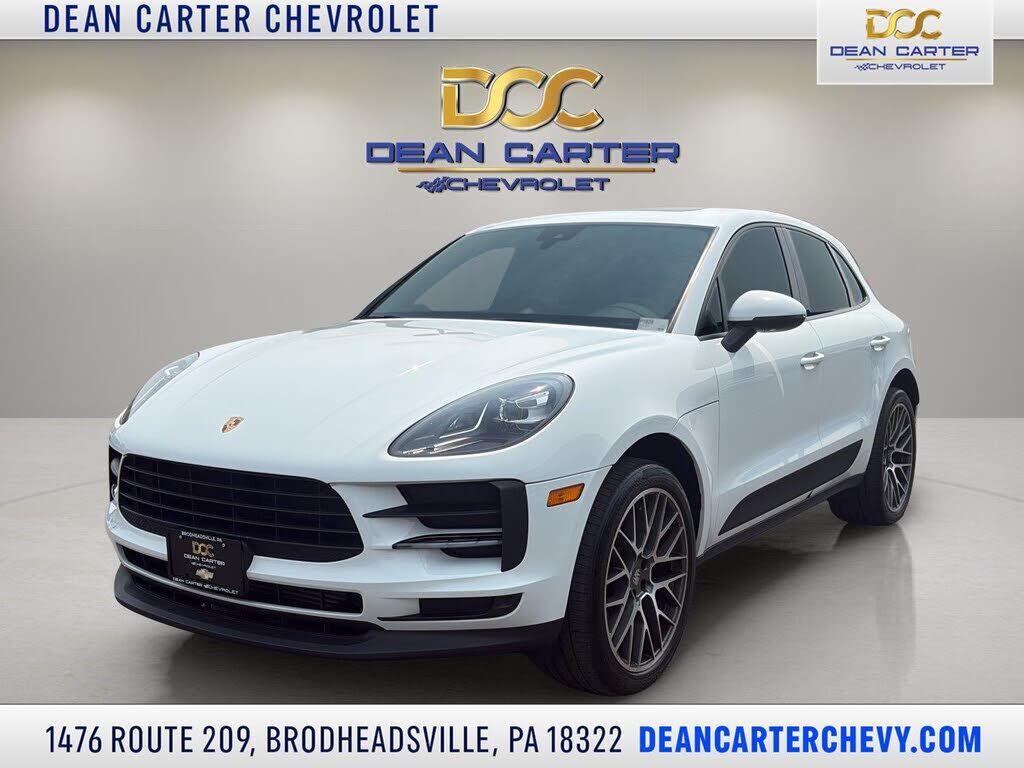 2020 PORSCHE Macan