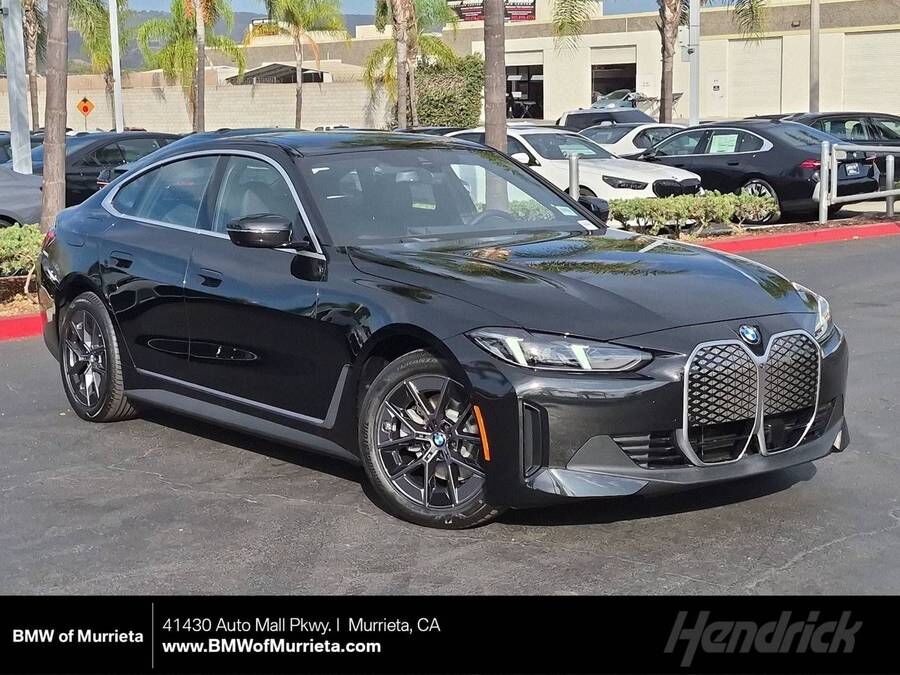 2026 BMW i4
