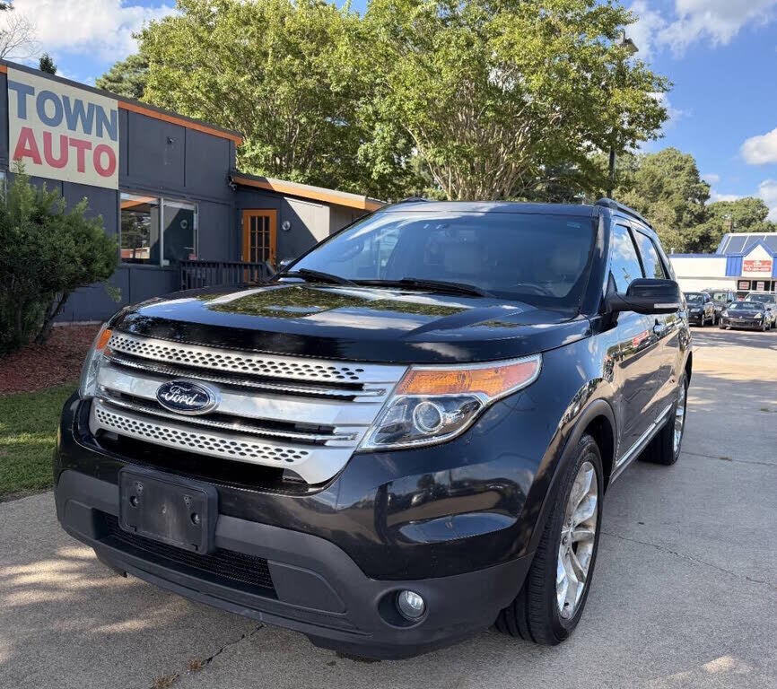 2014 FORD Explorer