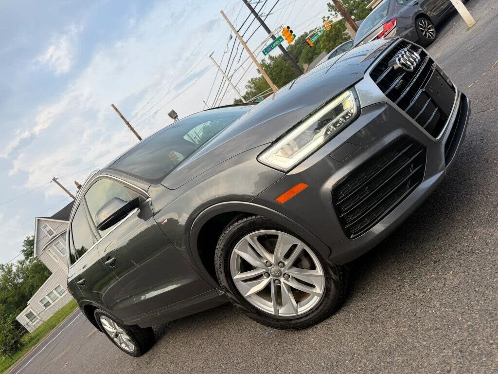 2018 AUDI Q3