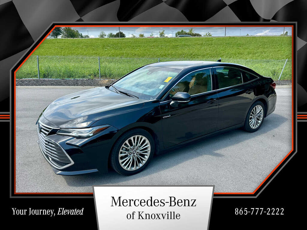 2020 TOYOTA Avalon