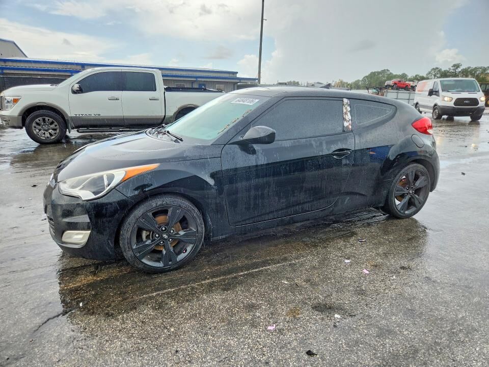 2016 HYUNDAI Veloster