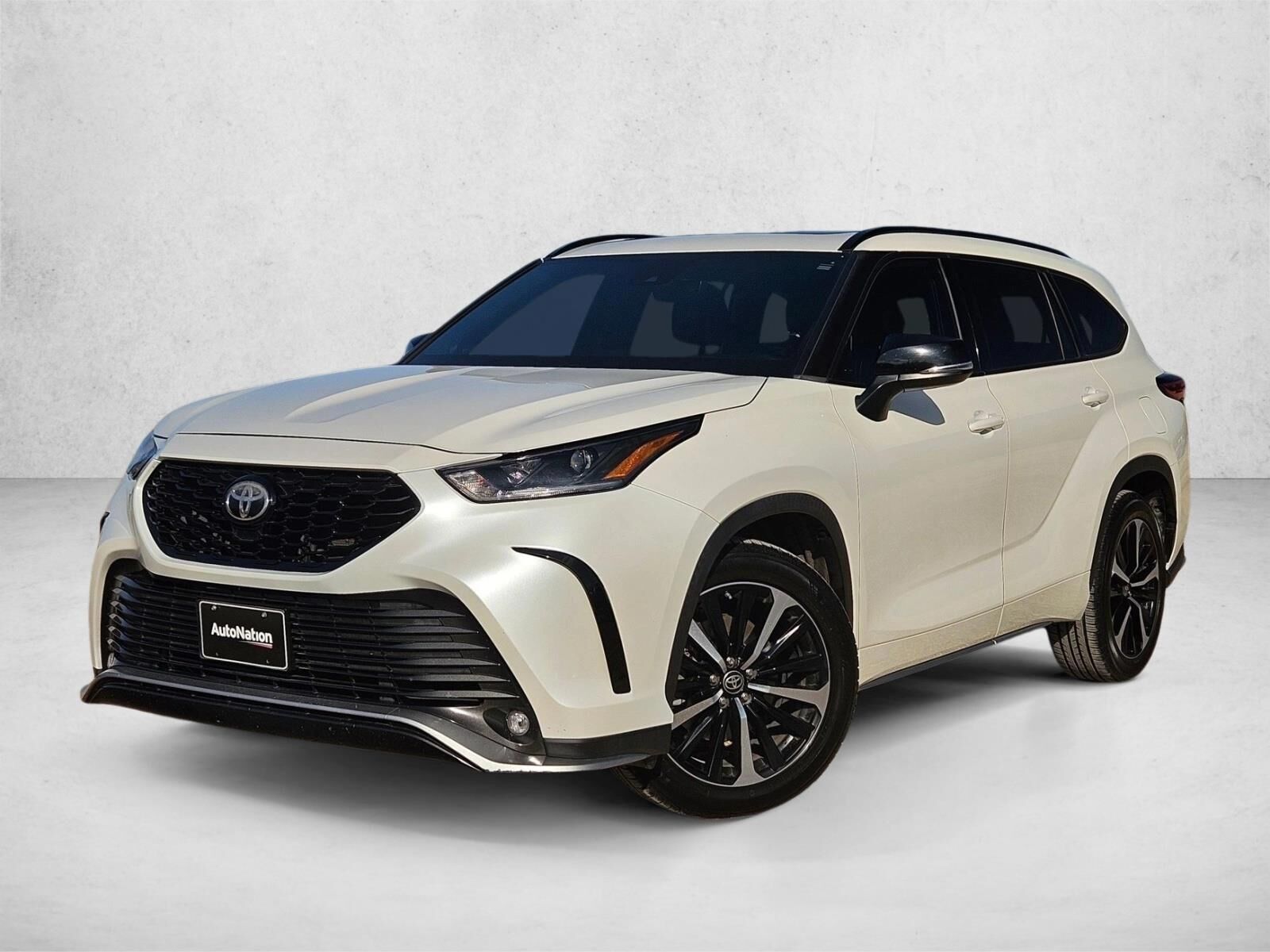 2021 TOYOTA Highlander