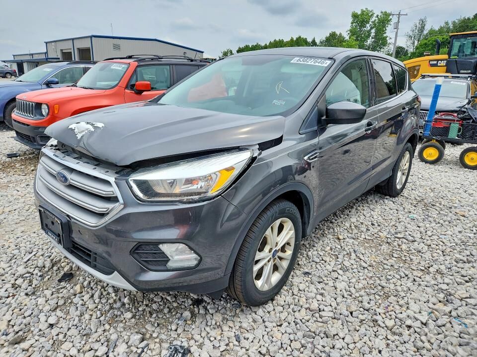 2017 FORD Escape