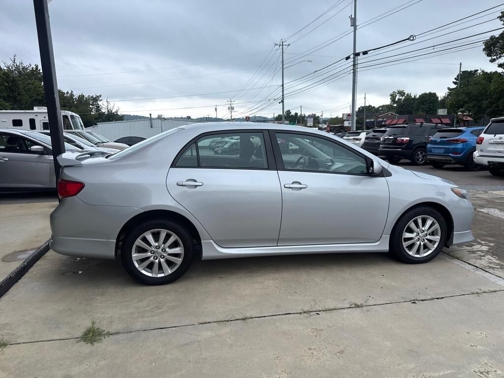 2010 TOYOTA Corolla