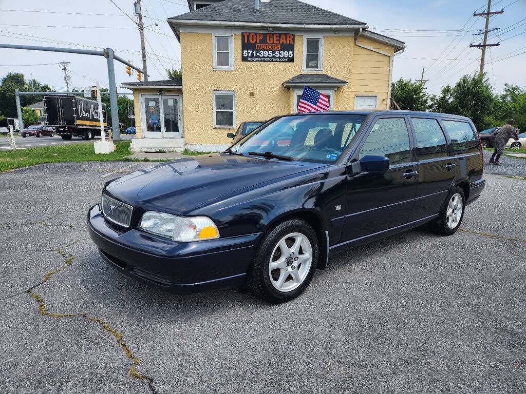 2000 VOLVO V70