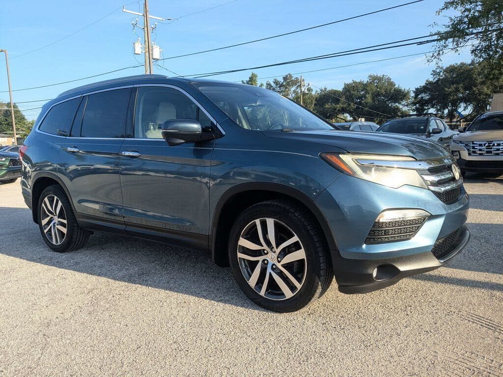 2016 HONDA Pilot