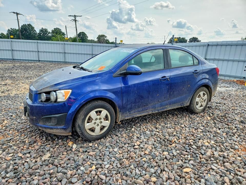2013 CHEVROLET Sonic