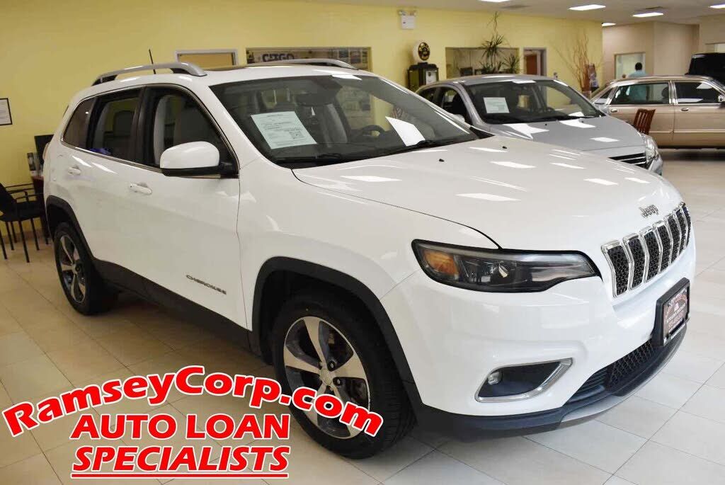 2019 JEEP Cherokee