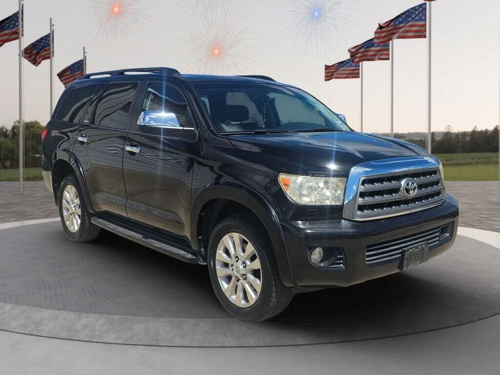 2016 TOYOTA Sequoia