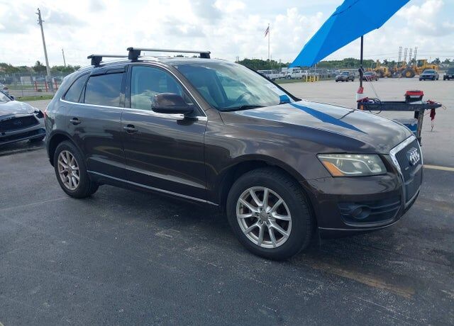 2011 AUDI Q5