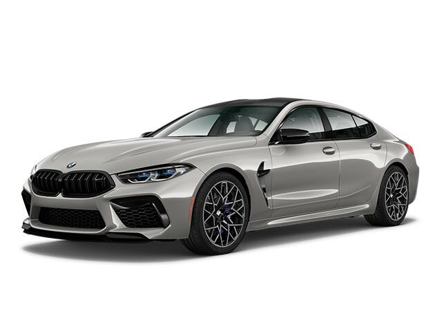 2022 BMW M8