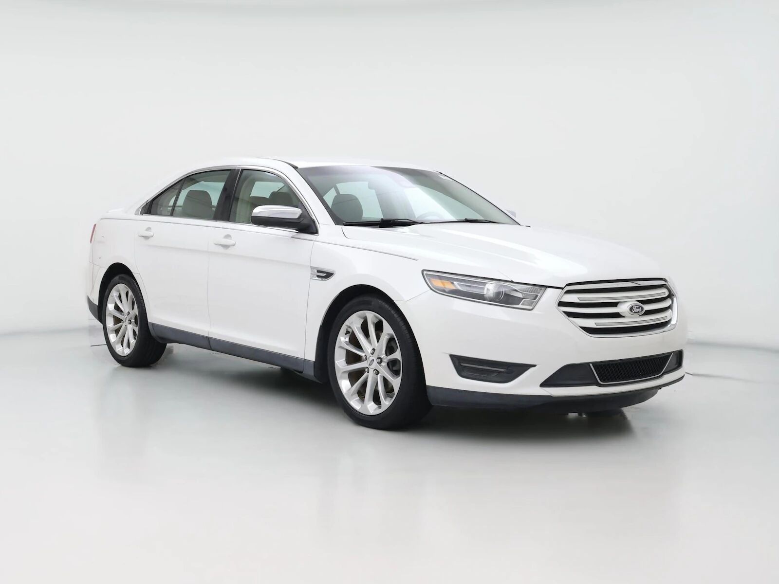 2015 FORD Taurus