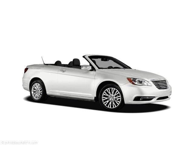 2011 CHRYSLER 200