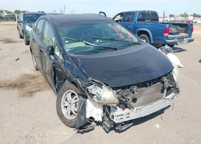 2011 TOYOTA PRIUS