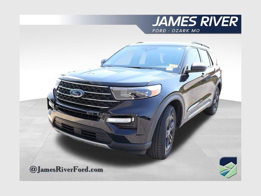 2021 FORD Explorer