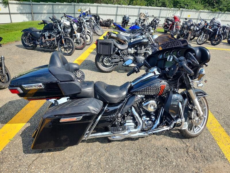 2016 HARLEY DAVIDSON FLHTCUL / ELECTRA GLIDE ULTRA CLASSIC LOW