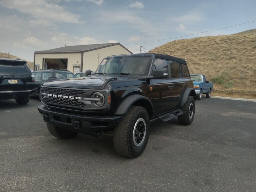 2024 FORD Bronco