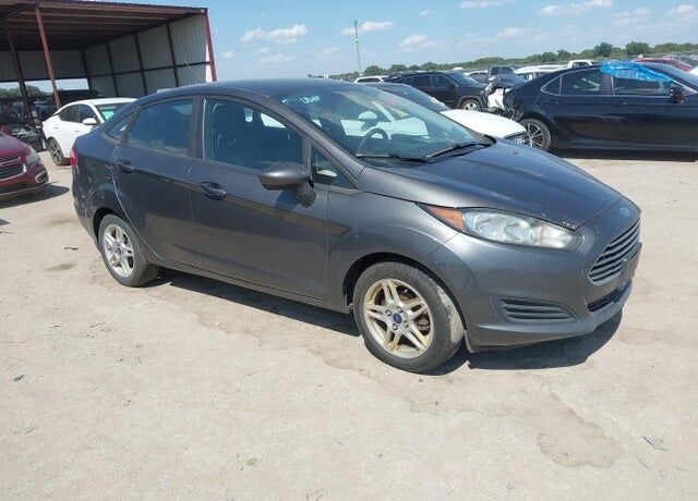 2017 FORD Fiesta