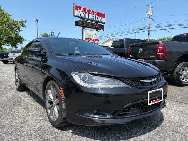 2015 CHRYSLER 200